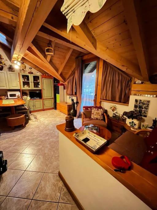 Appartamento "Fresia" Chalet Turistico A Fisto Spiazzo  Esterno foto